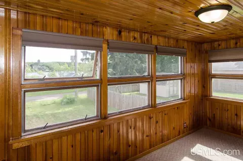 417 W Empire, Ishpeming, MI 49849 photo 8