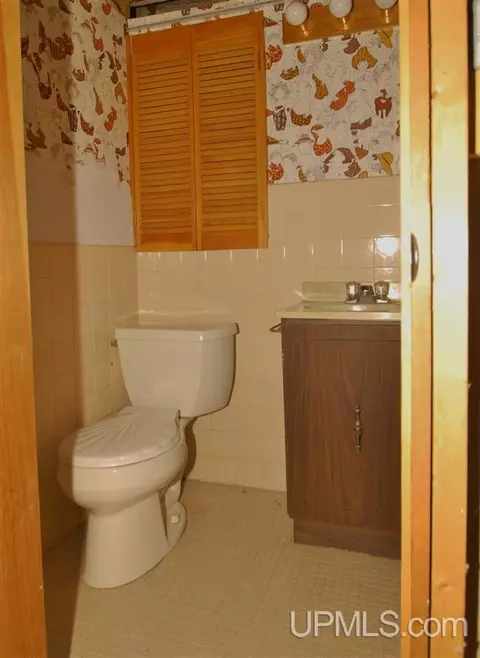925 Summit, Hancock, MI 49930 photo 34