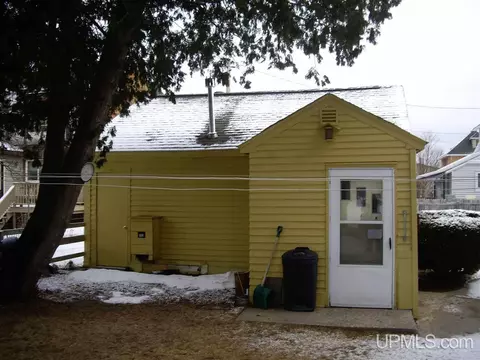 311 Maple, Munising, MI 49862 photo 23