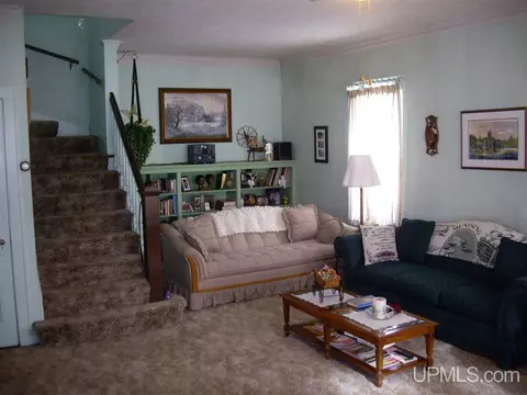 311 Maple, Munising, MI 49862 photo 4