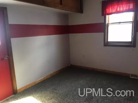 219 Spruce, Ishpeming, MI 49849 photo 13