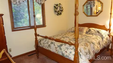 61 Elder, Marquette, MI 49855 photo 14