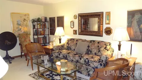 61 Elder, Marquette, MI 49855 photo 5