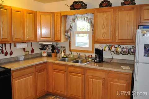 3169 Deer Lk, Ishpeming, MI 49849 photo 16