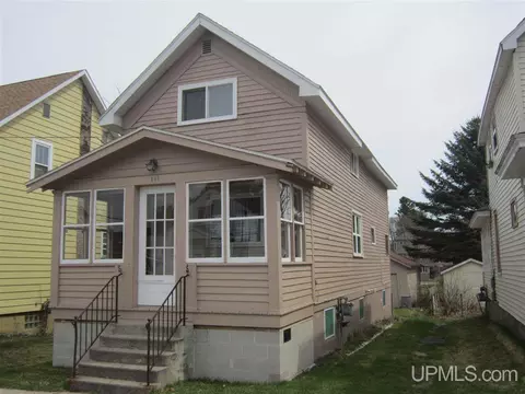 111 Chestnut, Munising, MI 49862 photo 20
