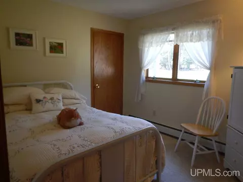 10026 I, Cornell, MI 49818 photo 11