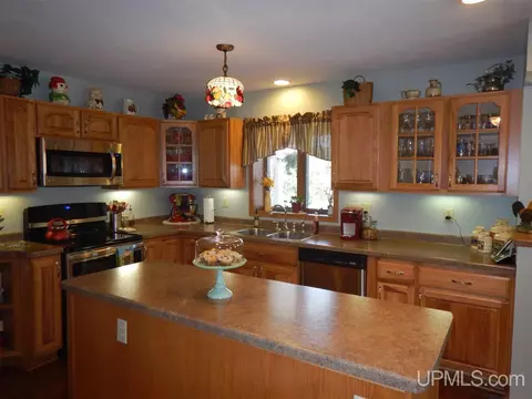 10026 I, Cornell, MI 49818 photo 16