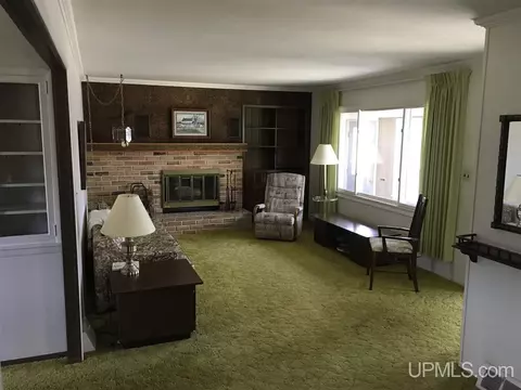 770 Juniper, Ishpeming, MI 49849 photo 3