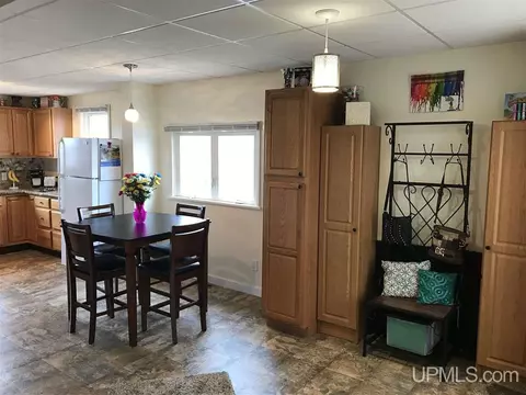 925 N Main, Ishpeming, MI 49849 photo 2