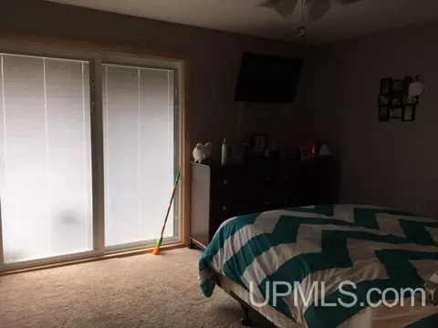 1840 N N Lk, Ishpeming, MI 49849 photo 9