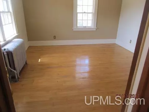906 4th, Norway, MI 49870 photo 6