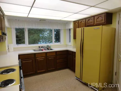 1634 Sand Pt, Munising, MI 49862 photo 7