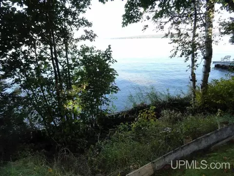 1634 Sand Pt, Munising, MI 49862 photo 3