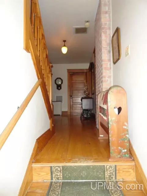 226 W Munising, Munising, MI 49862 photo 16