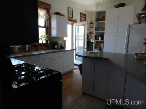 226 W Munising, Munising, MI 49862 photo 13