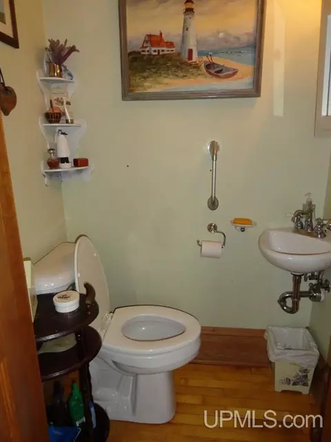 226 W Munising, Munising, MI 49862 photo 8