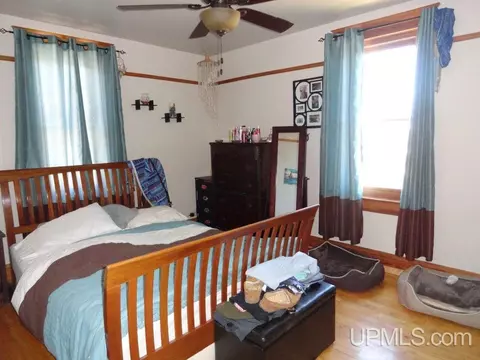 226 W Munising, Munising, MI 49862 photo 17