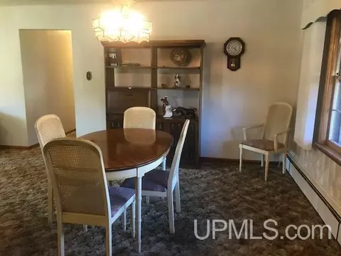 145 N Marigold, Ishpeming, MI 49849 photo 5