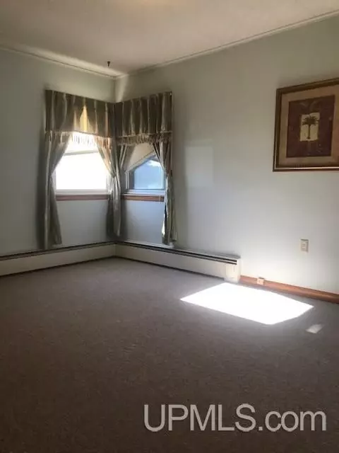 145 N Marigold, Ishpeming, MI 49849 photo 8