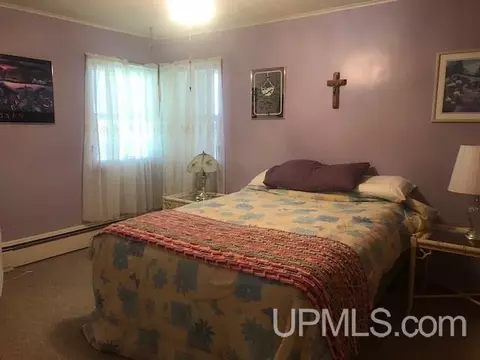 145 N Marigold, Ishpeming, MI 49849 photo 9
