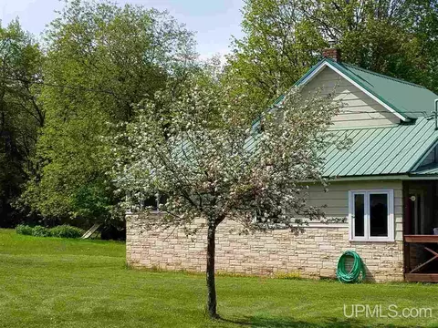 1300 Co Rd Paa, Ishpeming, MI 49849 photo 2