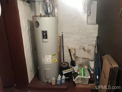 129 York, Ishpeming, MI 49849 photo 28