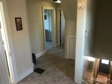 129 York, Ishpeming, MI 49849 photo 15