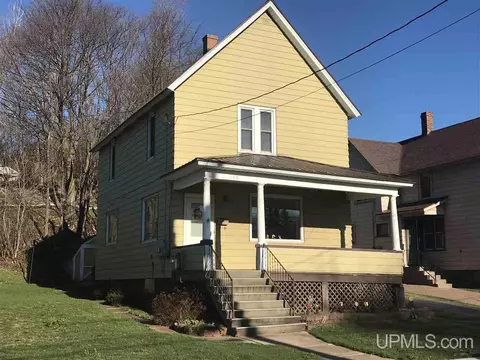 129 York, Ishpeming, MI 49849 photo 1