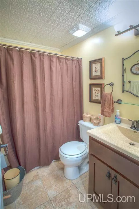 1758 12th, Bark River, MI 49807 photo 18