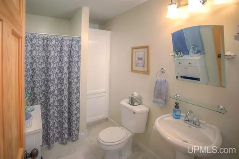 1758 12th, Bark River, MI 49807 photo 10