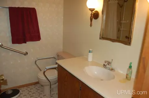 38 Elder, Marquette, MI 49855 photo 13