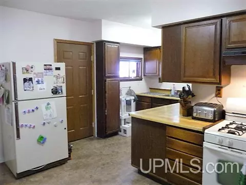 1308 N Third, Ishpeming, MI 49849 photo 7