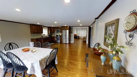 25 Twin Pnes, Ishpeming, MI 49849 photo 4