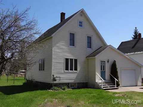153 Second, Allouez, MI 49805 photo 1