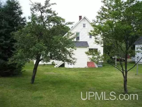 153 Second, Allouez, MI 49805 photo 9