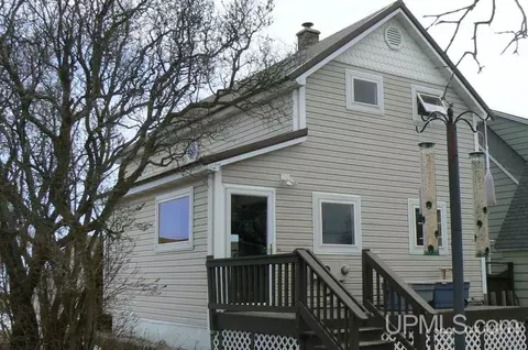 214 E Munising, Munising, MI 49862 photo 16
