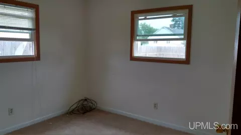 650 Greenwood, Ishpeming, MI 49849 photo 8