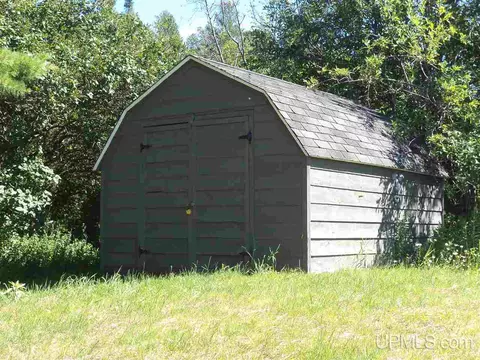 8818 Eagle Hbr, Mohawk, MI 49950 photo 24