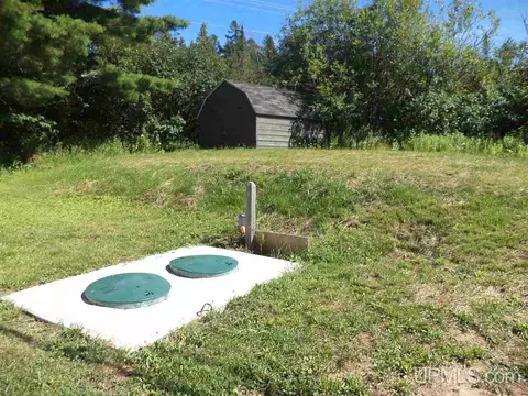 8818 Eagle Hbr, Mohawk, MI 49950 photo 23