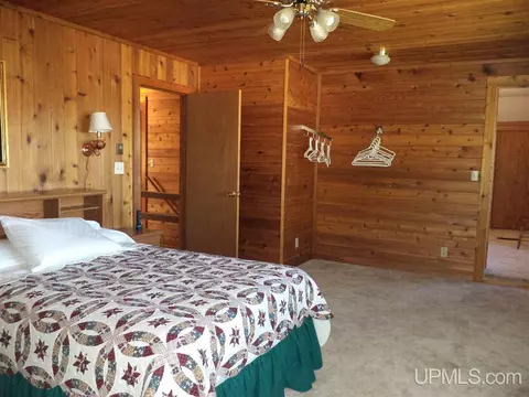 8818 Eagle Hbr, Mohawk, MI 49950 photo 21