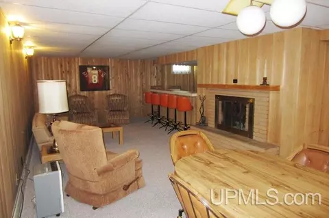 225 S Pansy, Ishpeming, MI 49849 photo 17