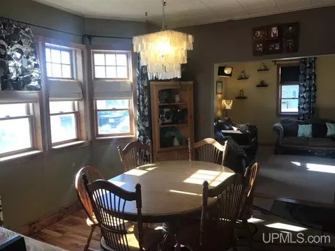 624 Iron, Ishpeming, MI 49849 photo 8