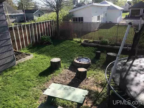 624 Iron, Ishpeming, MI 49849 photo 32