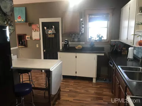 624 Iron, Ishpeming, MI 49849 photo 11
