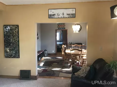 624 Iron, Ishpeming, MI 49849 photo 6