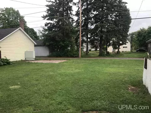 623 Wabash, Ishpeming, MI 49849 photo 34