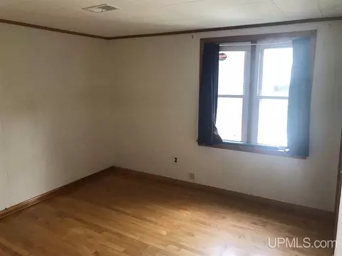 623 Wabash, Ishpeming, MI 49849 photo 18