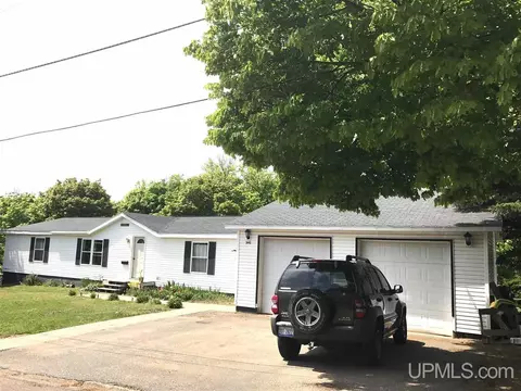 940 Third, Hancock, MI 49930 photo 20