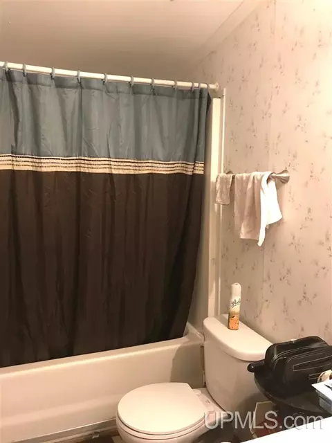 940 Third, Hancock, MI 49930 photo 13