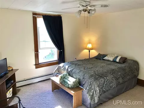 634 Iron, Ishpeming, MI 49849 photo 10